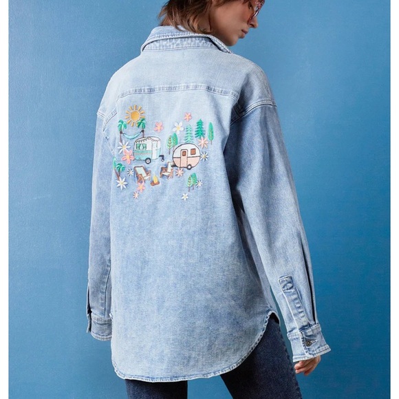 Billy T Denim Happy Camper Embroidered Shirt Shacket Overshirt MSRP $142 - Picture 3 of 16